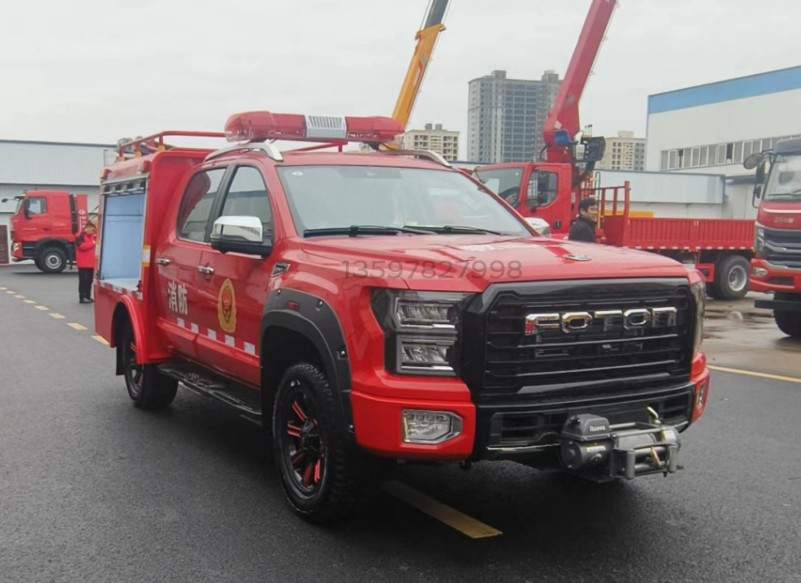 福田四驅器材消防車